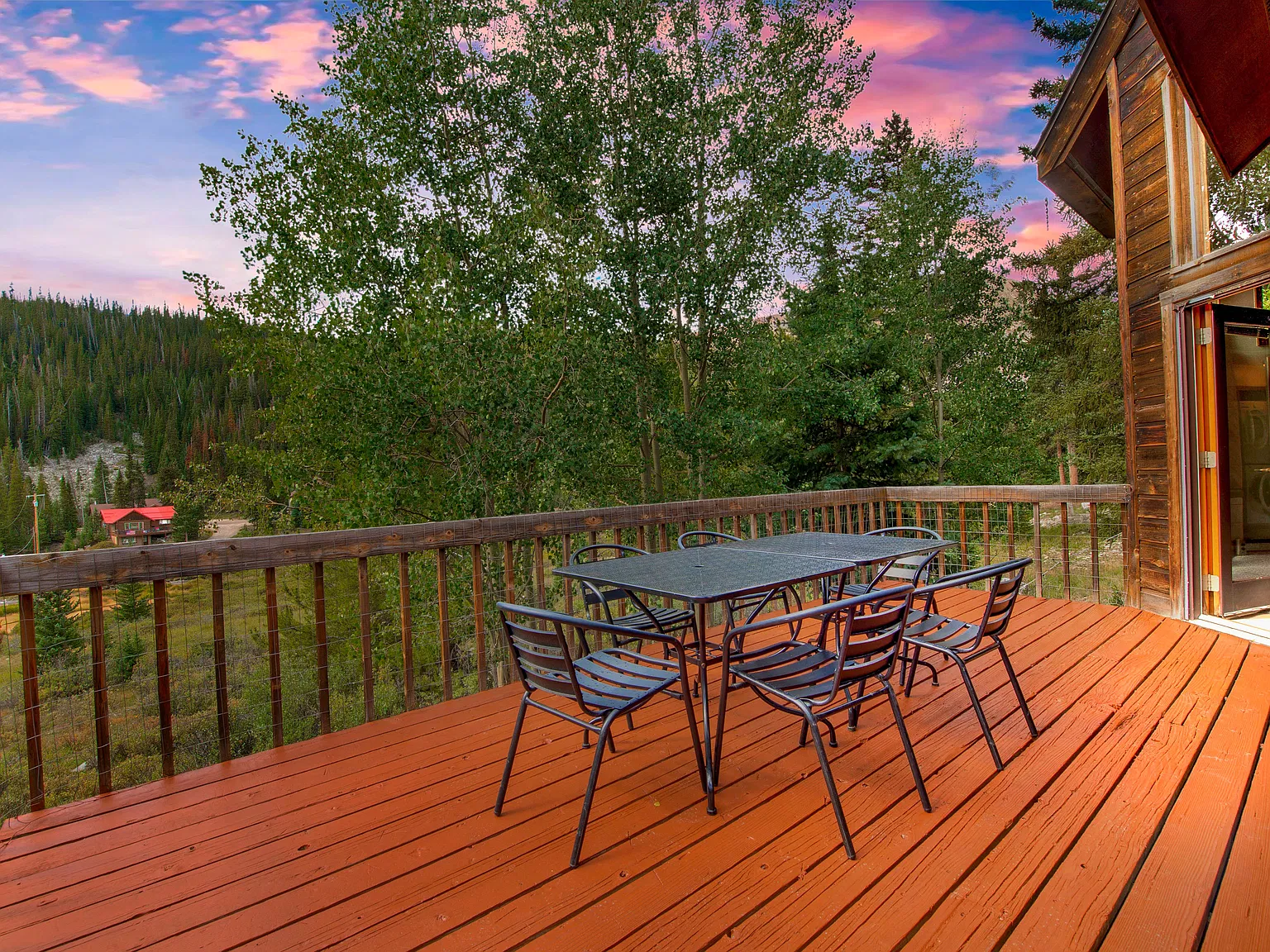 3 bed, 1700 sqft, $4,600 — Photo 2