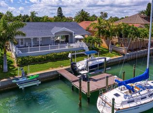 349 6th Ave N, Tierra Verde, FL 33715
