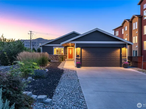 105 E Raymond Avenue, Chelan, WA 98816