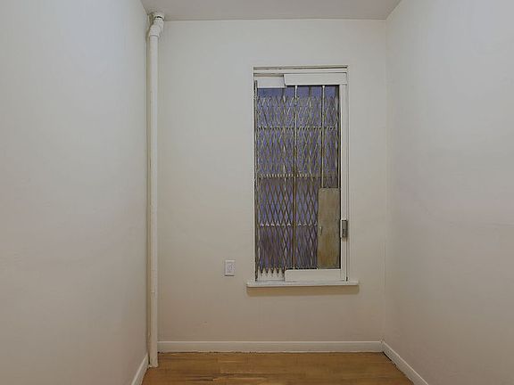 4th image of 43 2nd Ave APT 7