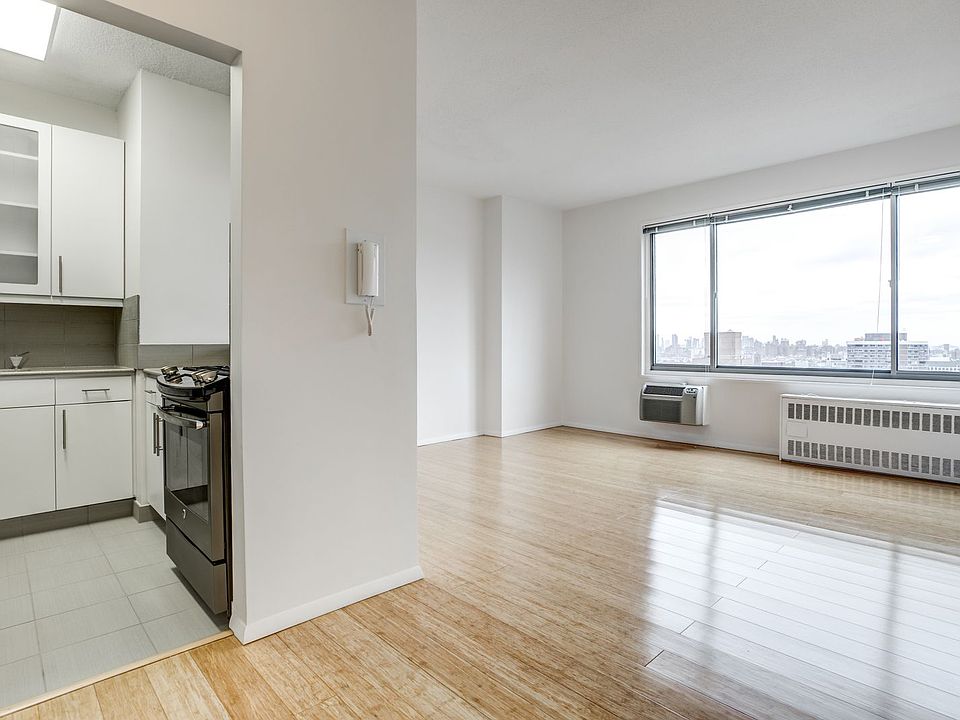 1st image of 510 2nd Ave APT 16F