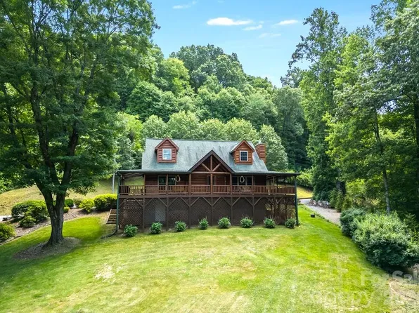 17 Aaron Way, Waynesville, NC 28786
