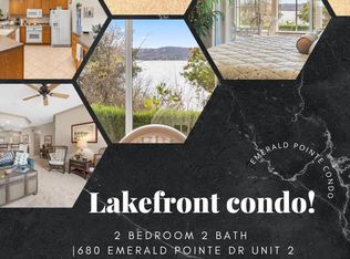 680 Emerald Pointe Dr #2, Hollister, MO 65672