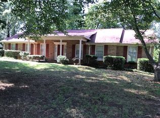 707 Meadowbrook Dr, Spartanburg, SC 29307