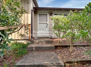 2711 SW Spring Garden St, Portland, OR 97219