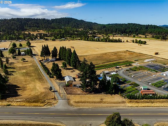 2nd image of 34714 Highway 58