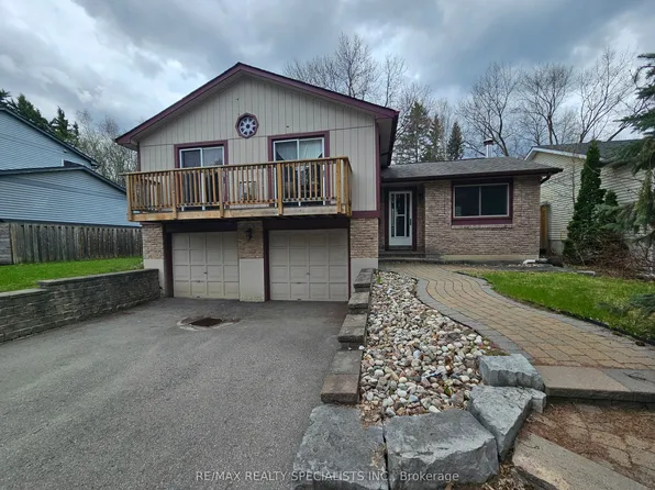 914 Janette St, Newmarket, ON L3Y 5K2