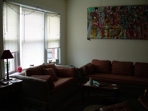 4th image of 4900 N Whipple St APT 1