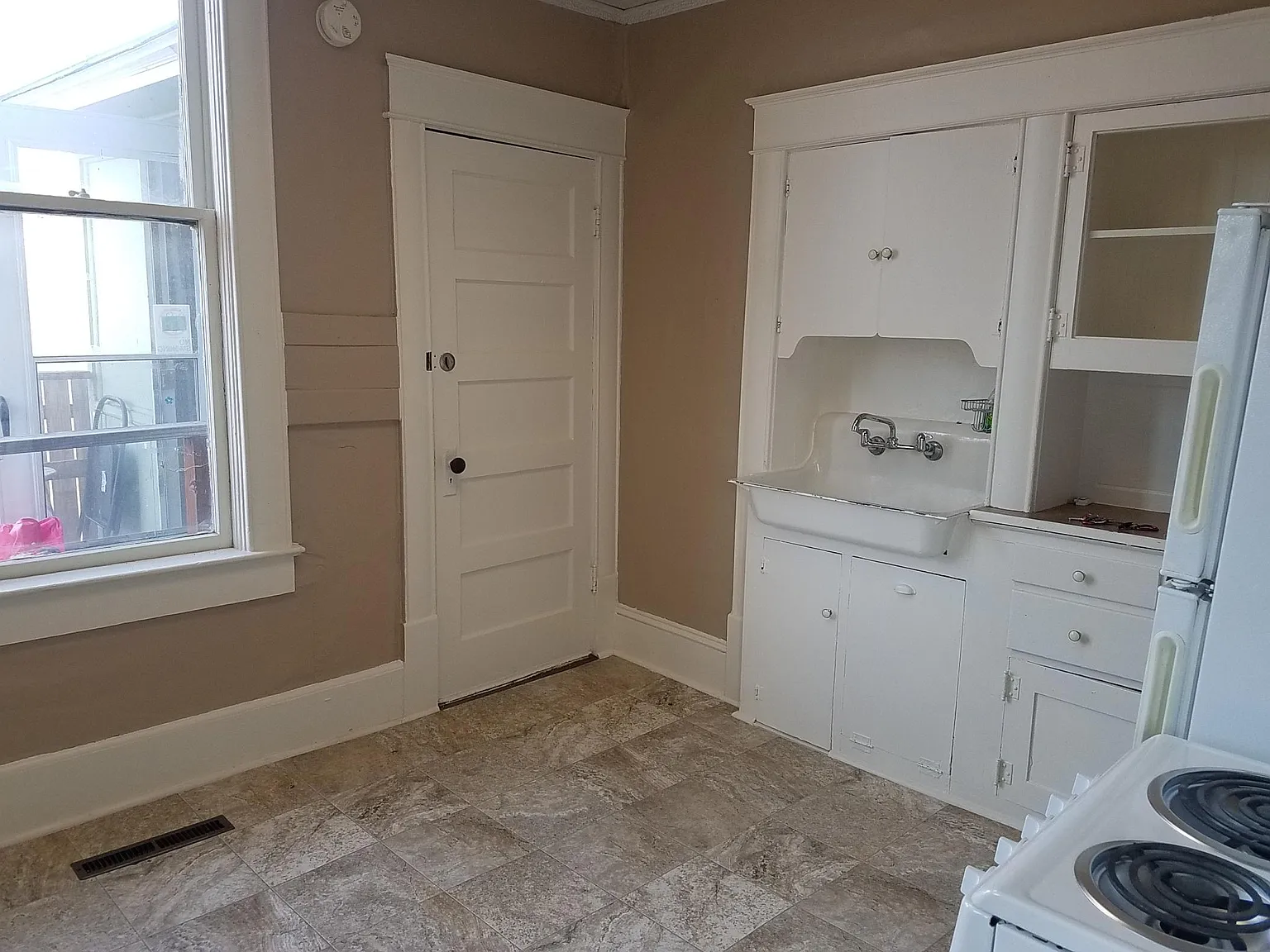 1 bed, $850 — Photo 3