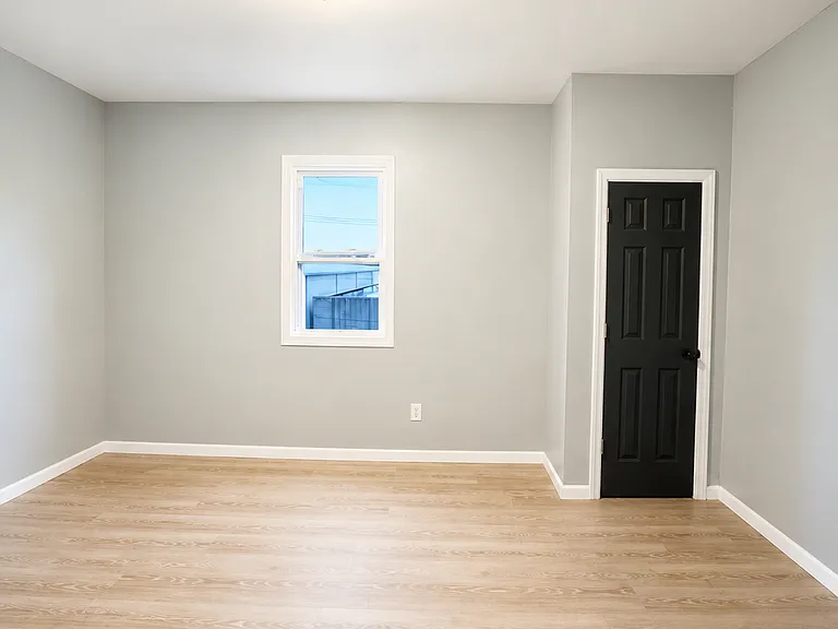 319 Coit St #6 — Photo 13