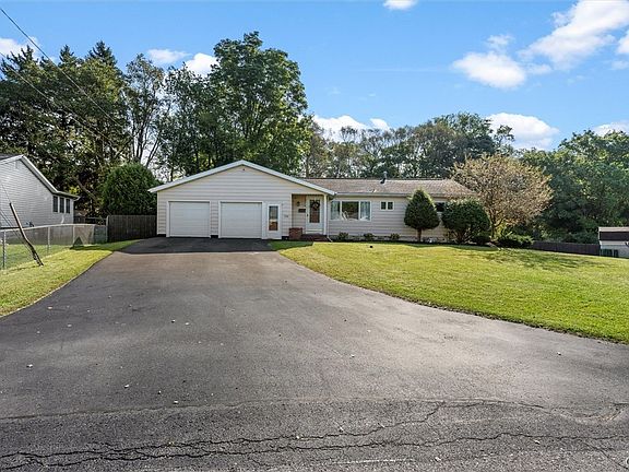 3rd image of 7388 Palmcrest Rd