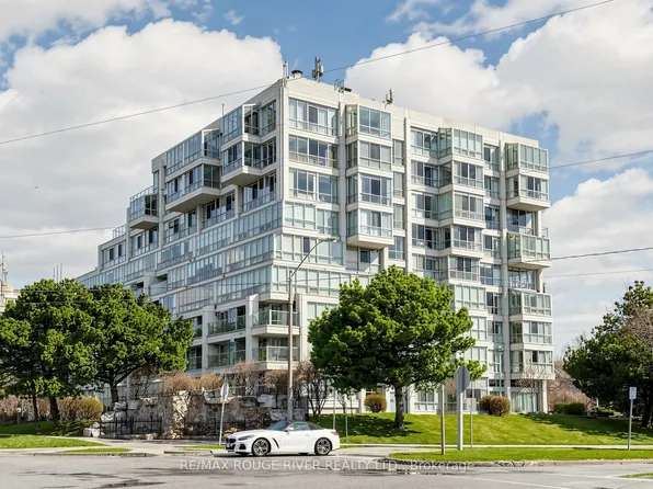45 Cumberland Ln #605, Ajax, ON L1S 7K3