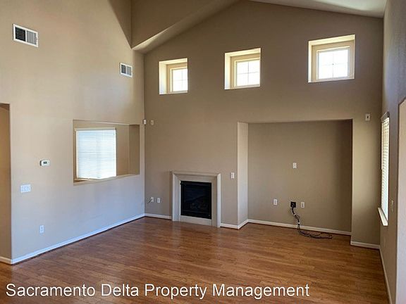 3rd image of 5301 E Commerce Way Unit 10102