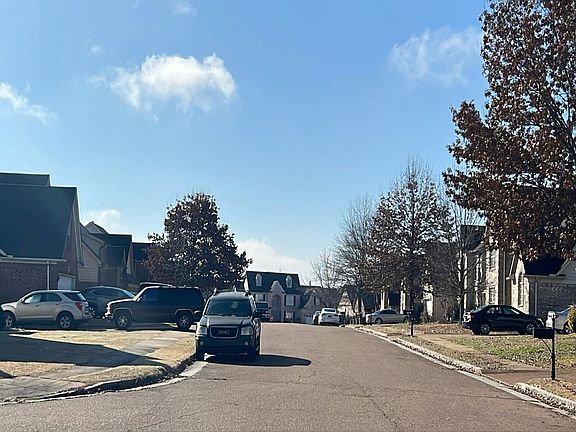 5th image of 4845 Shandy Dr