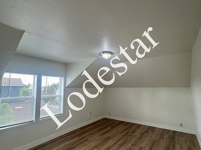 302 Carolina St #C — Photo 19