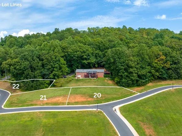 21 Scenic Ridge Cir, Franklin, NC 28734