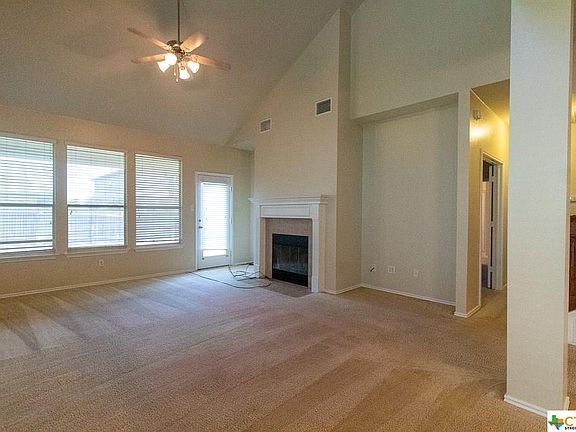 4th image of 211 Lottie Ln
