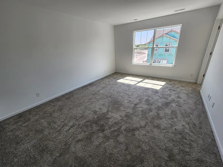 1033 Atterberg Rd — Photo 22
