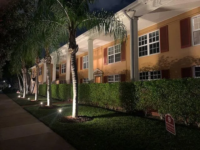 BUILDING / EVENING FRONT VIEW