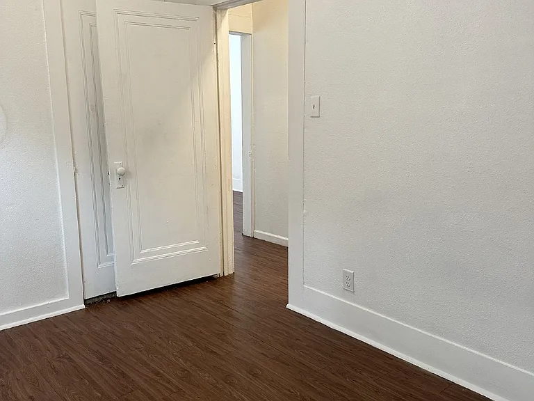 239 Taft Blvd #2 — Photo 14