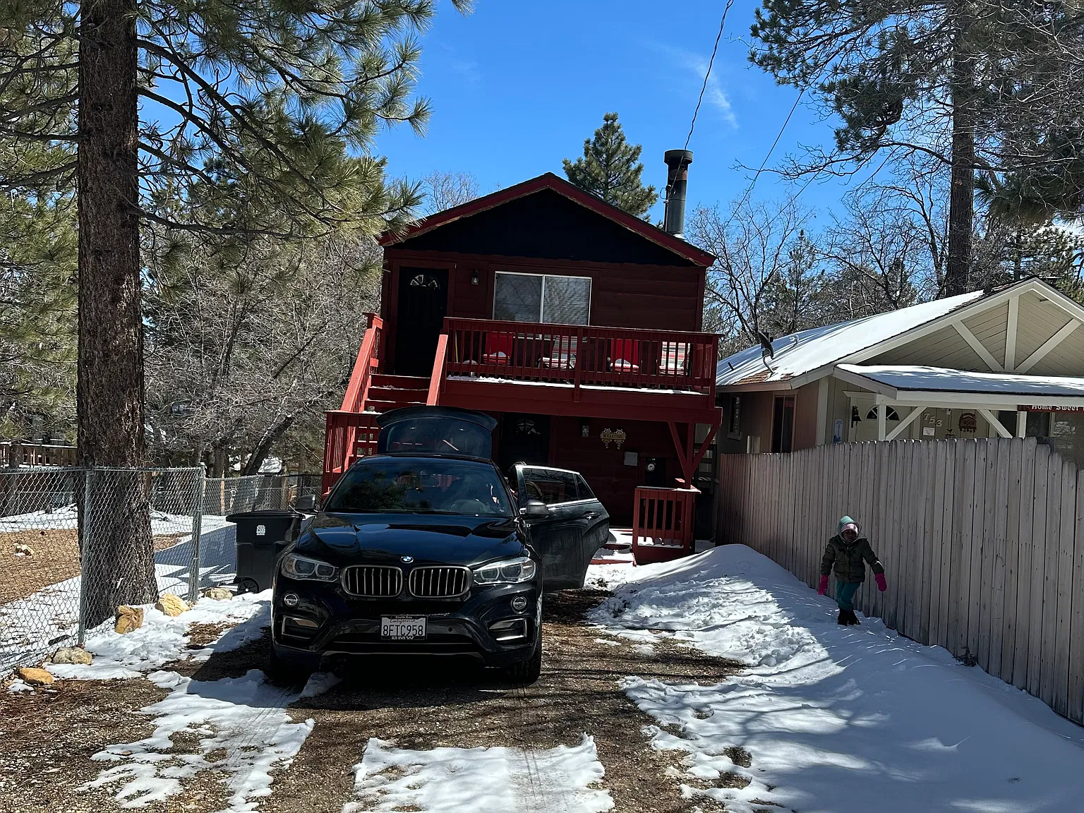 3 bed, 1.5 bath, 1076 sqft, $1,800 — Photo 1