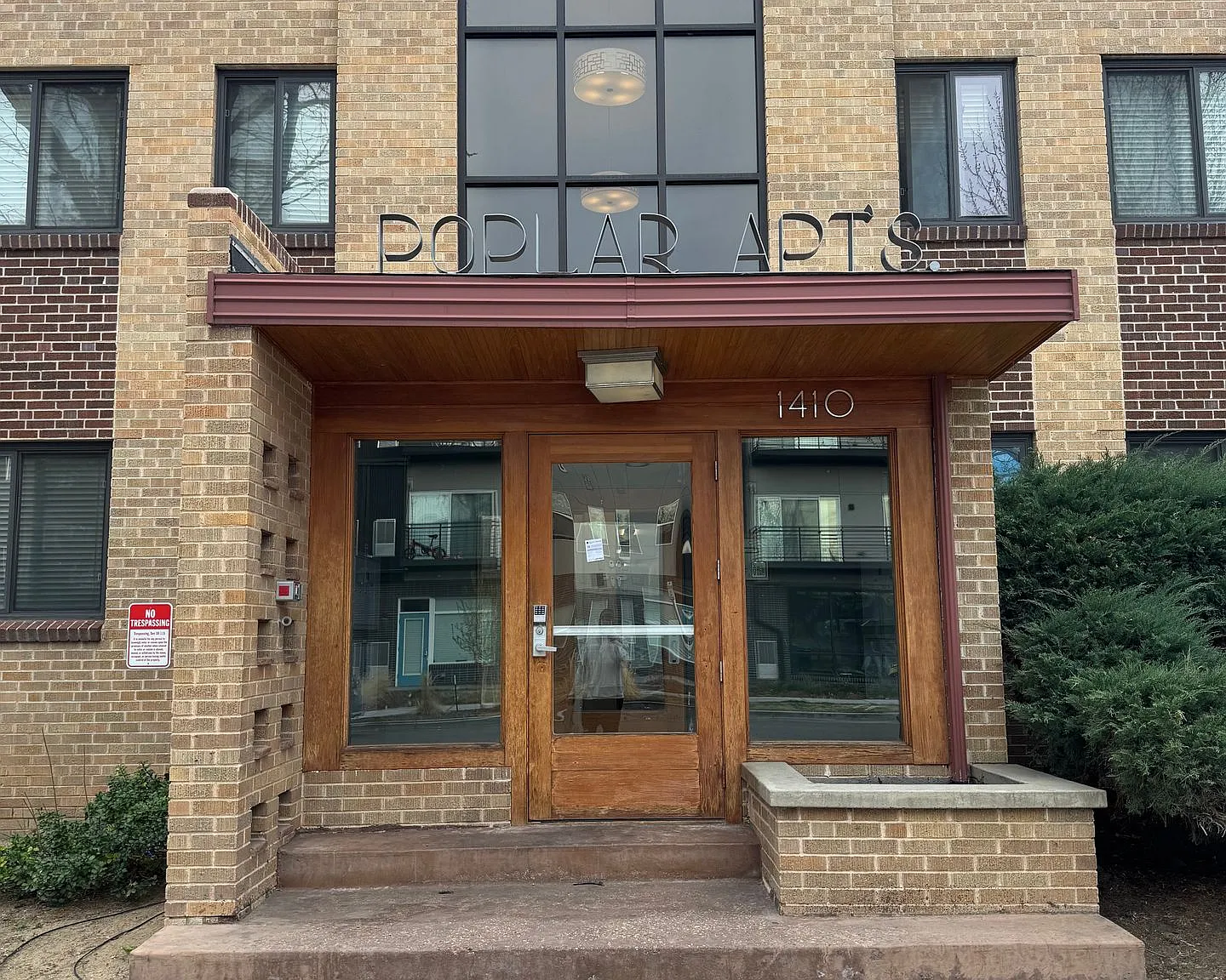 Poplar Apartments — Photo 3