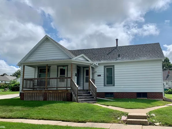 511 N Oak St, Creston, IA 50801