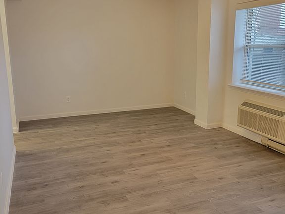 2nd image of 67-39 Cloverdale Ln #171