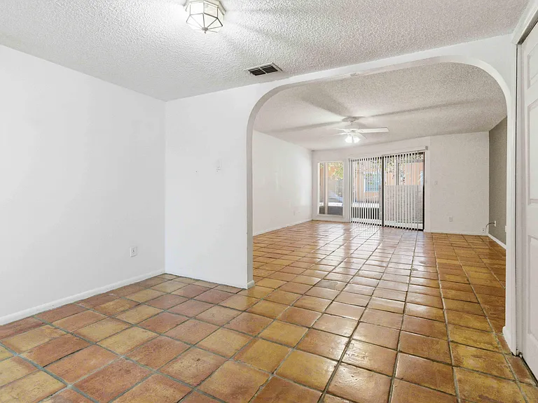 2107 Hidden Grove Ln #34A — Photo 15