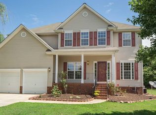 33 Mountain Rose Ct, Simpsonville, SC 29681