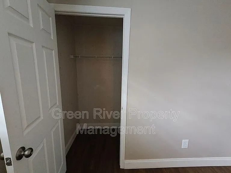 146 Phoenetia Dr — Photo 29