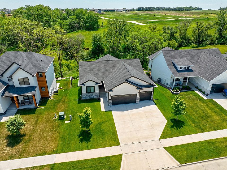 1st image of 1010 Harrington Way