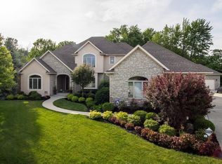 422 Beechgrove Dr, Englewood, OH