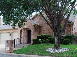 409 Brighton Ct, Tyler, TX 75701