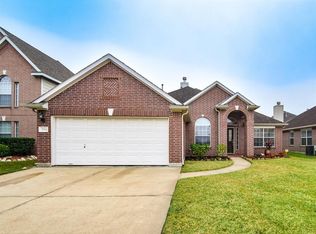 2714 Crestwood Dr, Deer Park, TX 77536