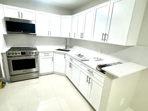 22240 SW 115th Ct, Miami, FL