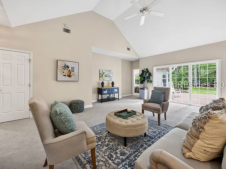 51 E Morgan Ct — Photo 12
