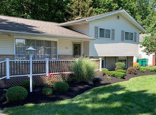 7943 Bellflower Rd, Mentor, OH 44060