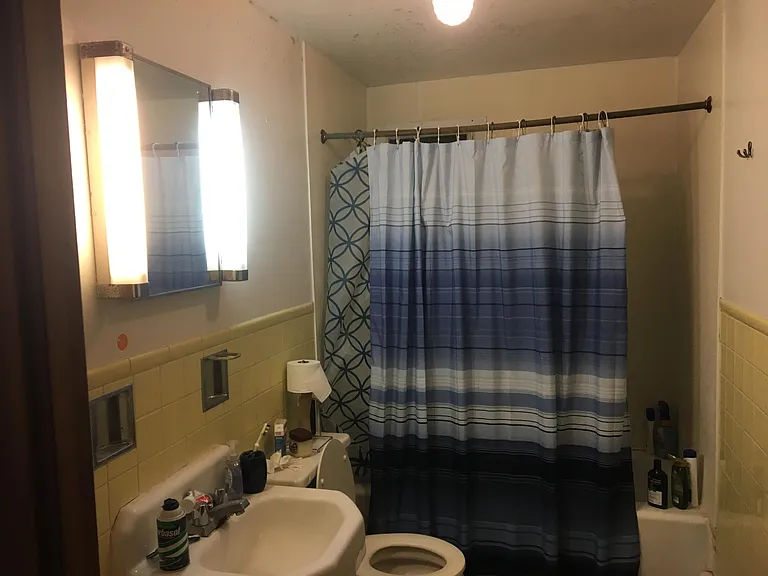 209 Reynolds St #3 — Photo 5