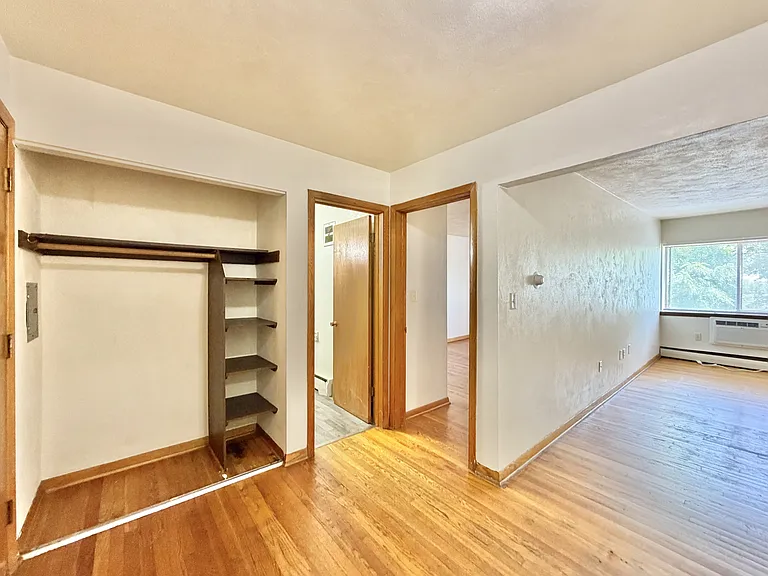 430 Harrison Ave #308 — Photo 4