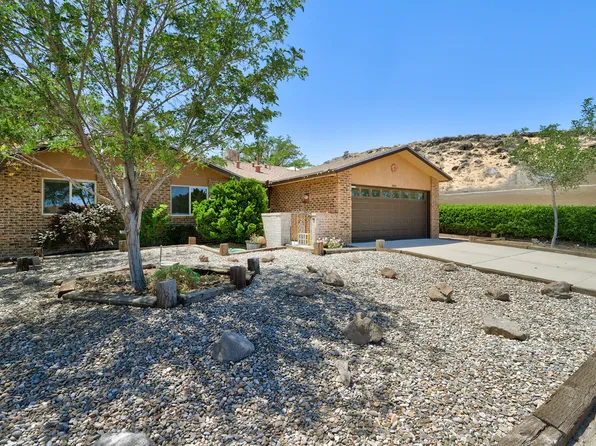 6021 Creggs St NW, Albuquerque, NM 87120