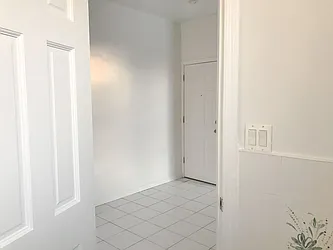 Rented by Nest Seekers International