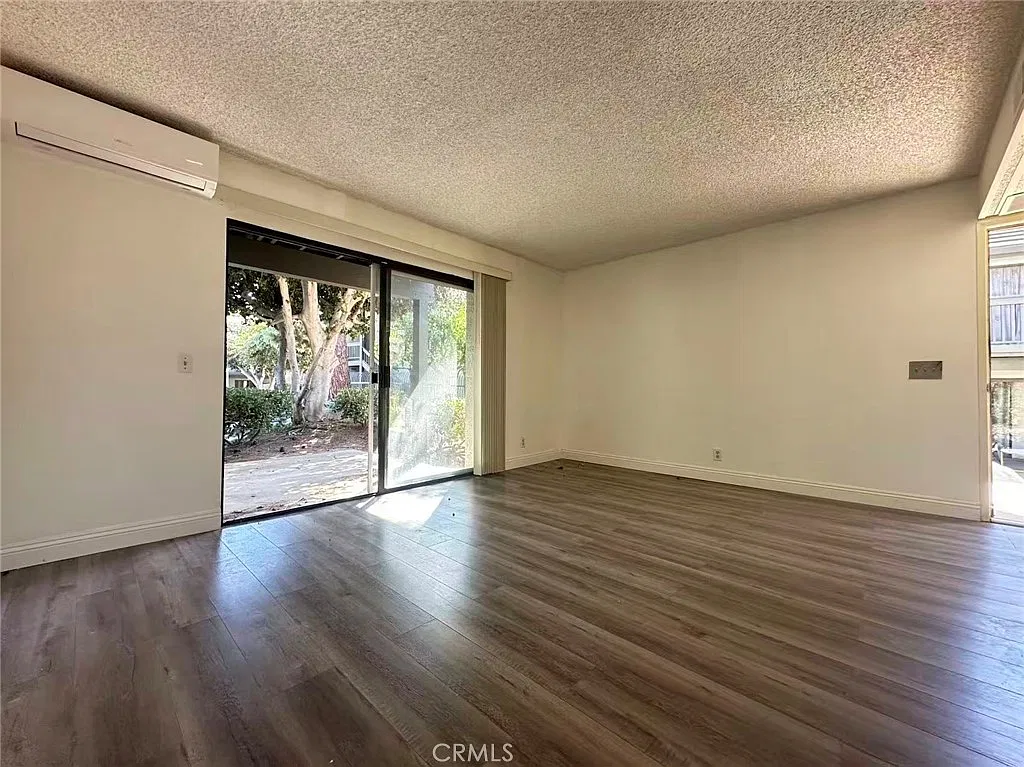 1 bed, 473 sqft, $2,500 — Photo 2
