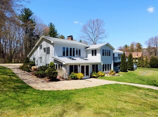 33 Shoreline Dr, West Brookfield, MA 01585