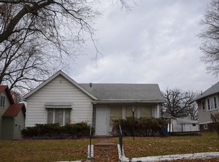1108 Walker St, Des Moines, IA 50316