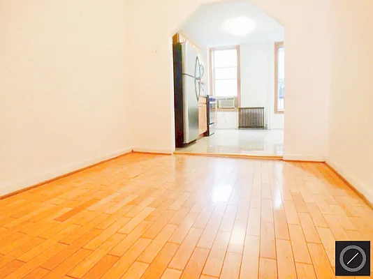 Rented by Compass | media 12