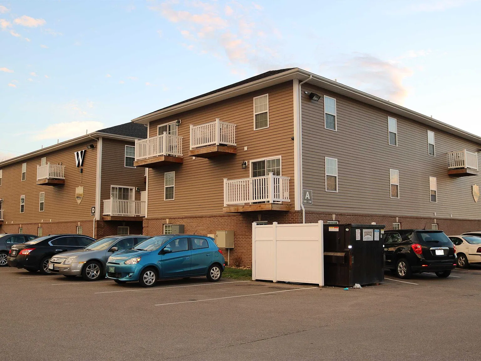 1 bed, $800 — Photo 1
