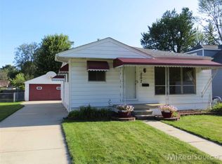207 Midland Blvd, Royal Oak, MI