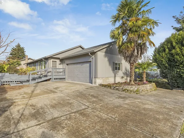 31509 NW Pacific St, North Plains, OR 97133