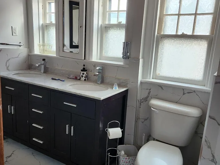 5134 Victoria Ave — Photo 8